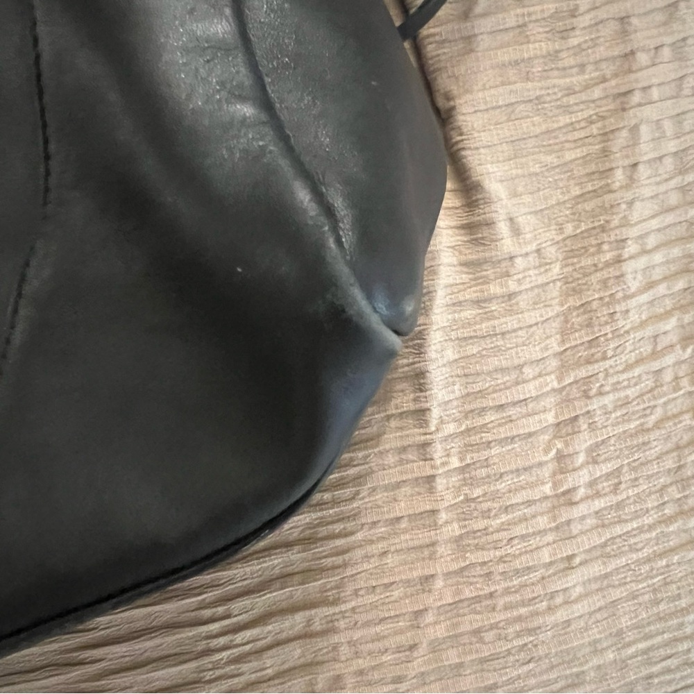 Black Leather Handbag Satchel - Picture 3 of 16